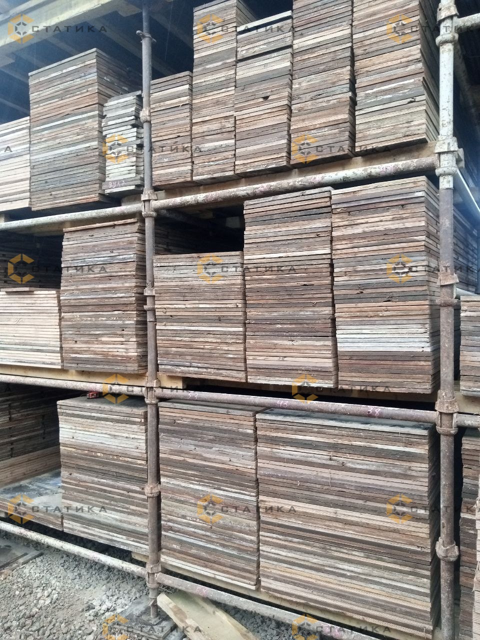 Ламинированная фанера, фото